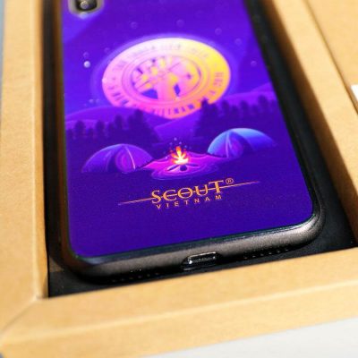 In ốp lưng điện thoại doanh nghiệp Scout 8
