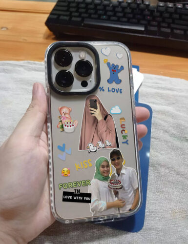 Click to view full screen Casing Telefon Pelekat Pasangan photo review